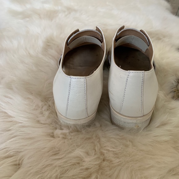 Unity in Diversity leather flat Like New Sz 37 - Picture 4 of 7